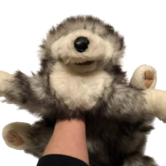 WOLF HUSKY DOG PUPPET REALISTIC FOLKMANIS FOLKTAILS FULLY BODY STUFFED ANIMAL - Picture 3 of 9
